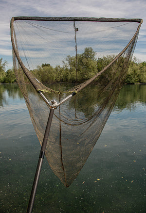 Solar Tackle P1 Bow-Loc Landing Net